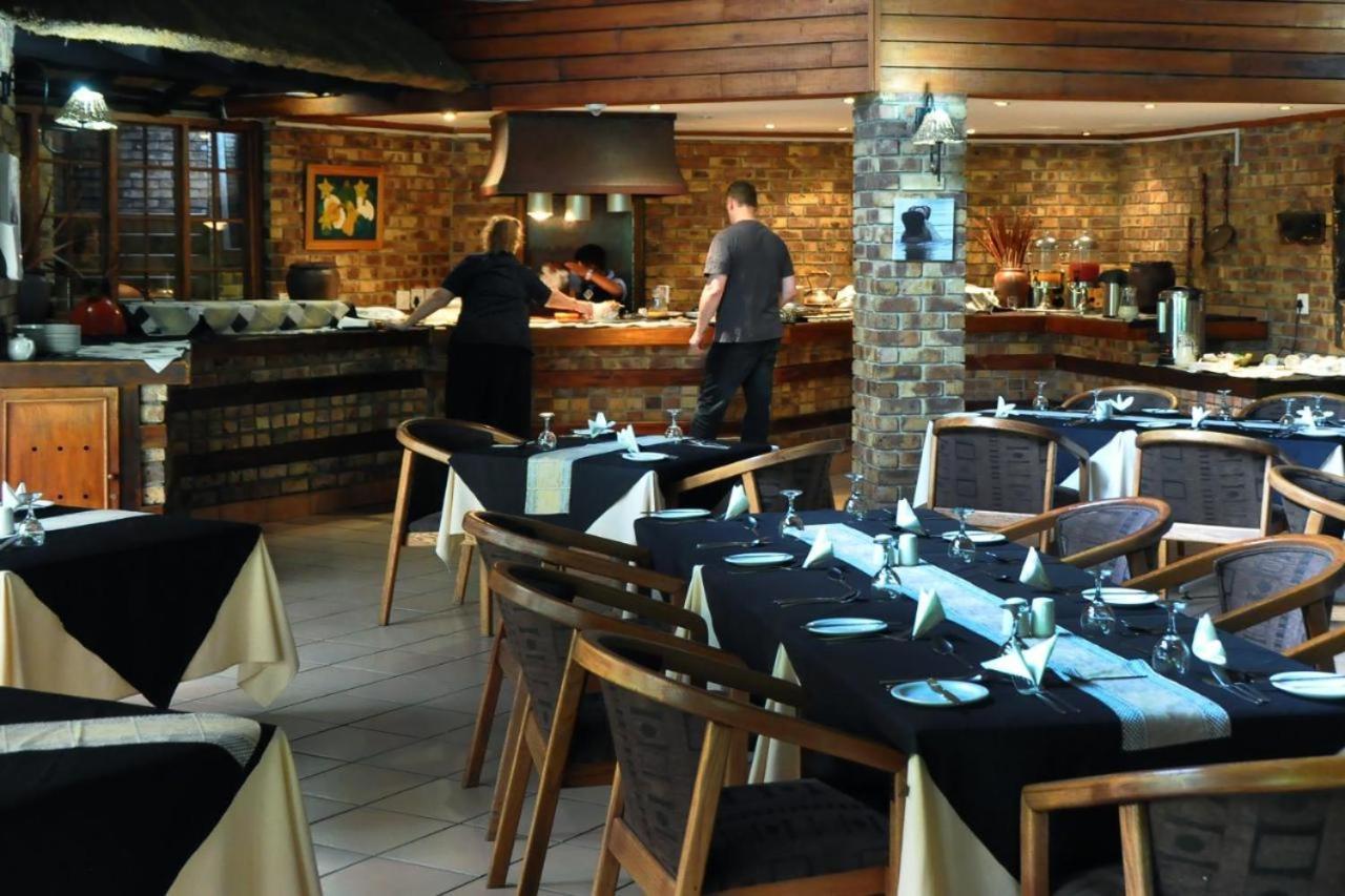 Legend Safaris 257A - In Kruger Park Lodge Hazyview Exteriör bild